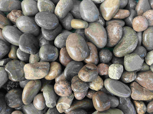 River Washed Pebbles x 25kg